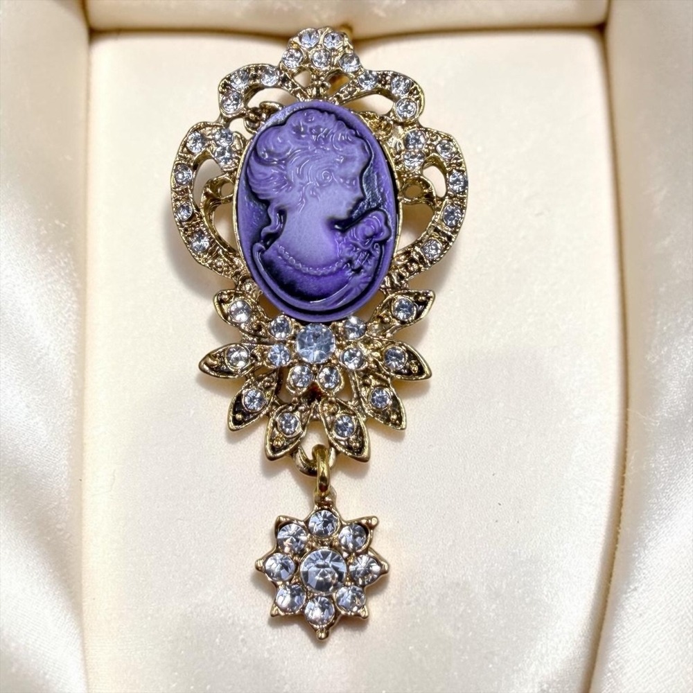 Purple Cameo Brooch Rhinestone Gold Tone Victorian Whimsigoth Statement 2.5"